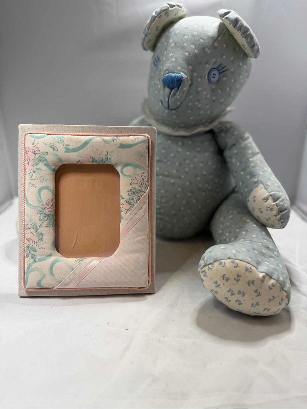VTG Music Box Frame + teddy Bear Bundle cottage core coquette nursery baby girl